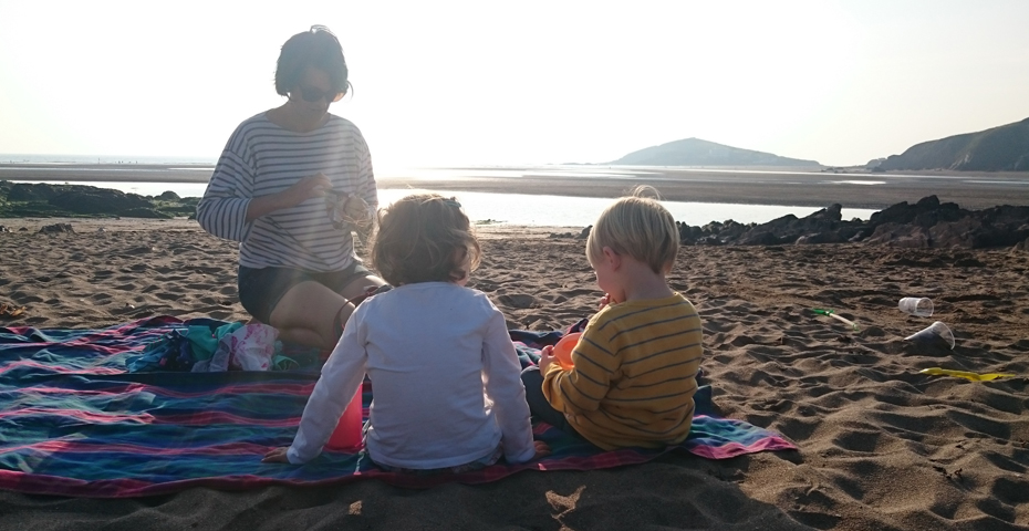 free-things-to-do-in-south-devon-with-children-coast-country-cottages